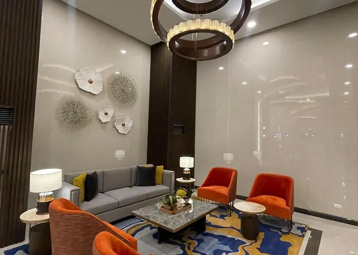 Cozy 3br In Bay Near Okada Ii 12pax * Manila