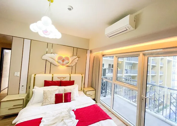 Cozy 3br In Bay Near Okada Ii 12pax * Manila