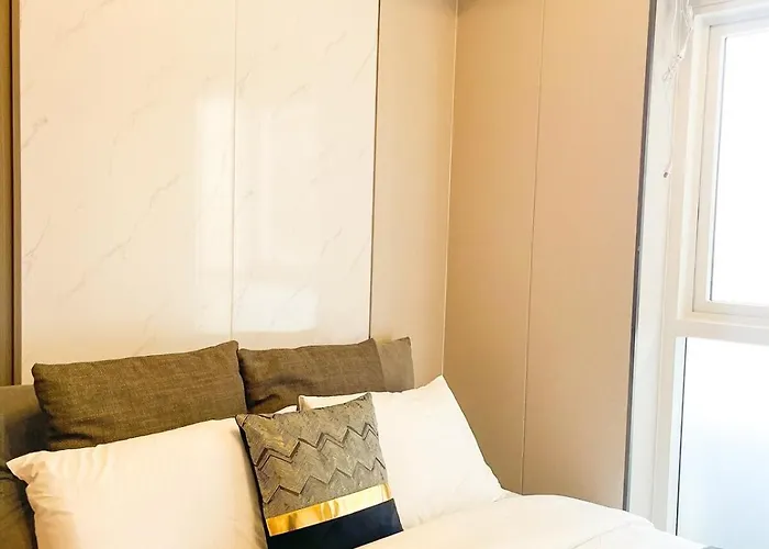 Cozy 3br In Bay Near Okada Ii 12pax * Manila
